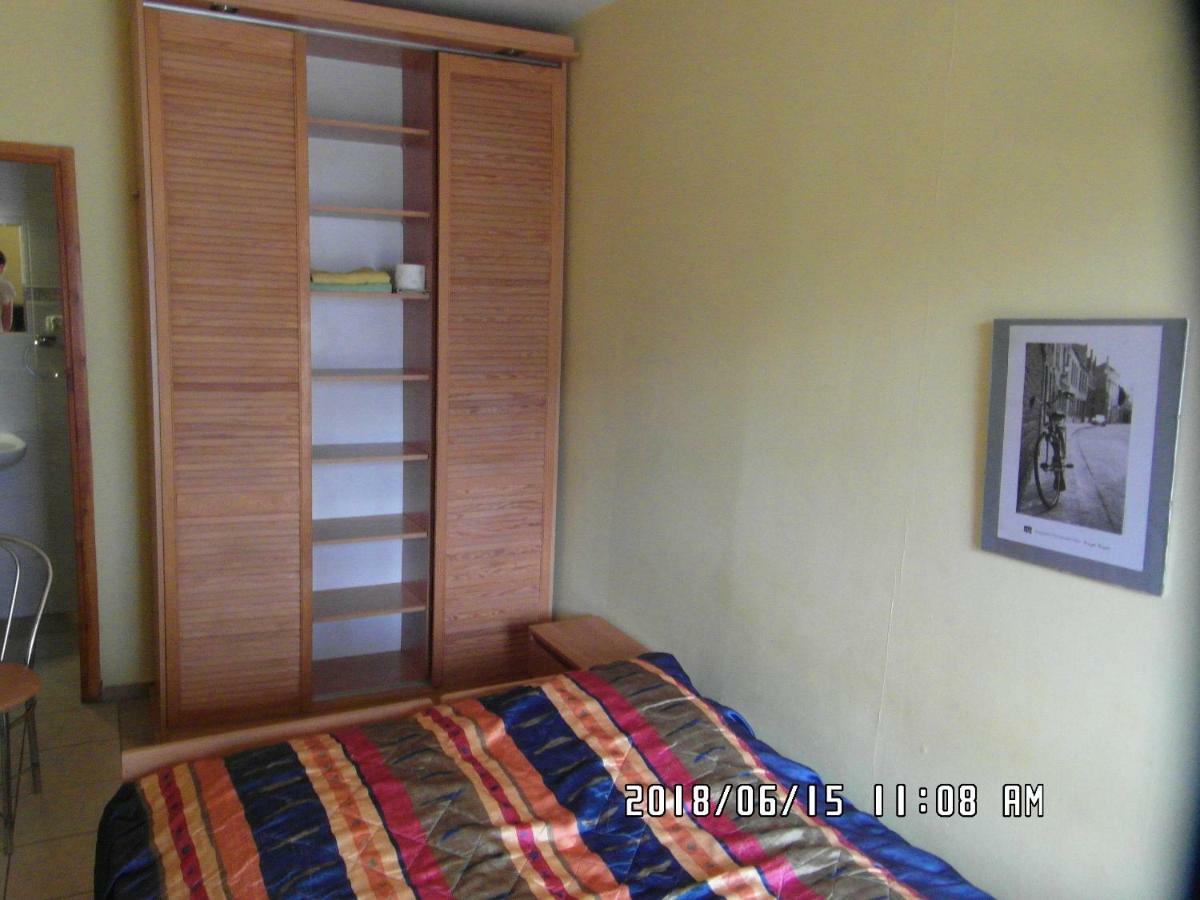 Iwona Hostel - Budget Rooms With Private Bathrooms Sopot Eksteriør bilde
